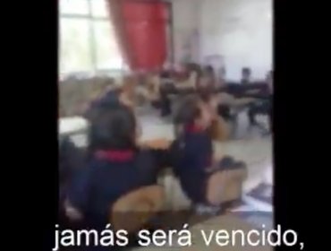 El video de los menores de edad que gritan y cantan consignas del estallido social