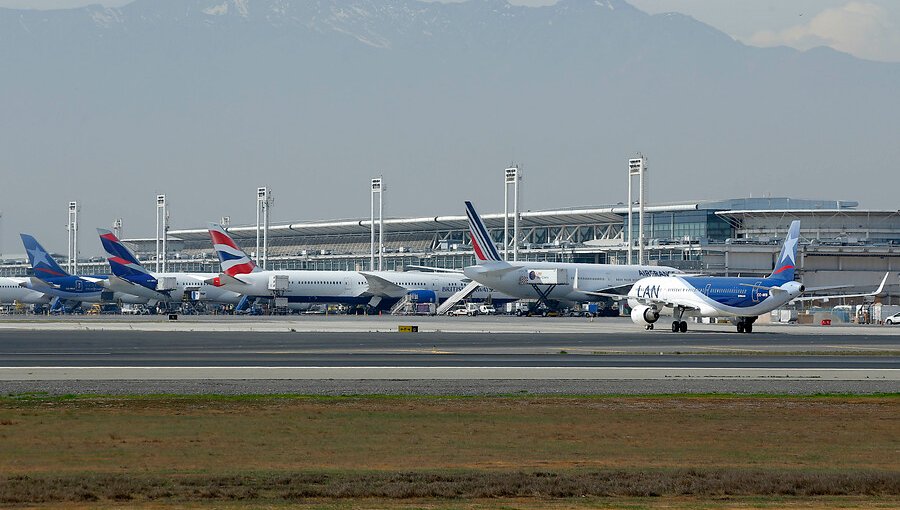 Comisión de Evaluación Ambiental aprobó nuevo oleoducto para aeropuerto de Santiago