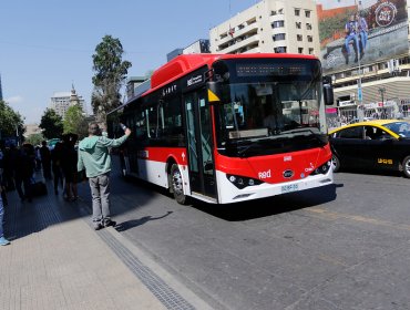 Transantiago: Por seguridad, las últimas salidas de los buses será a las 20:00 horas