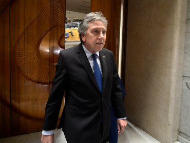 Ministro de Defensa por FF.AA e infraestructura crítica: "El tiempo exige soluciones a la brevedad"