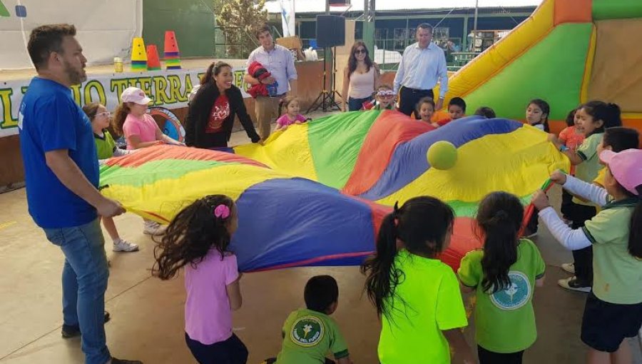 Escolares disfrutaron de masivo festival deportivo recreativo en colegio de Quillota