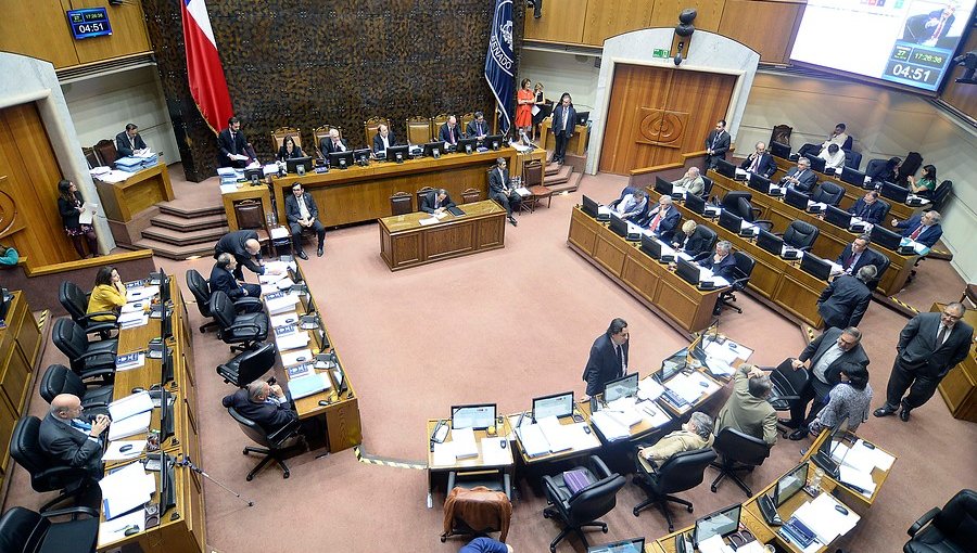 Senado despachó a ley el proyecto que anticipa la entrada en vigencia del pago a 30 días