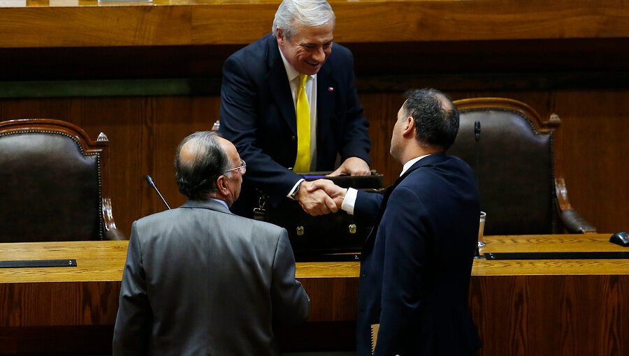 Cámara de Diputados aprobó proyecto de Ley de Fármacos II: iniciativa pasa al Senado