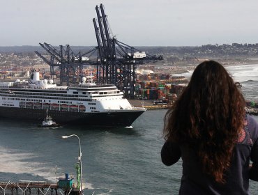 Operadores de cruceros advierten "consecuencias catastróficas" si se mantienen huelgas en el Puerto de San Antonio