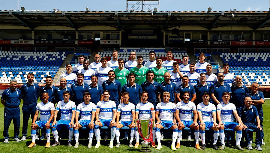 Ignacio Saavedra homenajeó a heridos durante crisis social en foto oficial del club