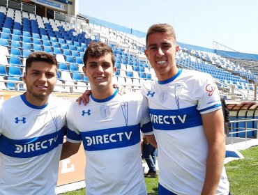 Plantel de Universidad Católica levantó la copa de campeón de la temporada 2019