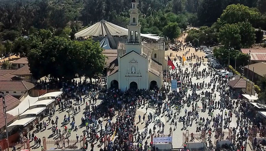 Carabineros de otras regiones reforzarán seguridad de fieles durante festividad religiosa en Lo Vásquez