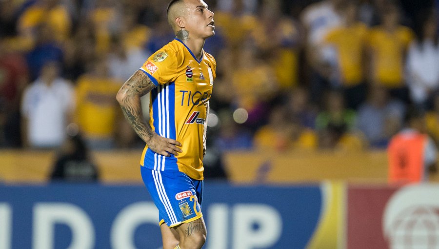 Eduardo Vargas habría sido declarado como transferible en Tigres de México