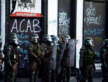 Contraloría aclara cuándo Carabineros puede interpretar su himno