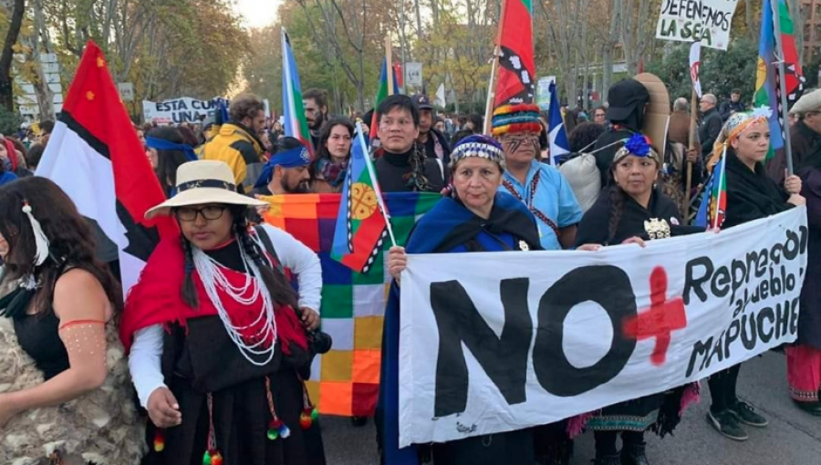 Chilenos fueron protagonistas de la multitudinaria Marcha por el Clima en Madrid