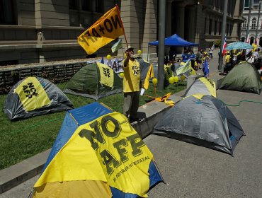 Mesa de Unidad Social levanta campamento en Plaza de Tribunales para presionar por demandas ciudadanas