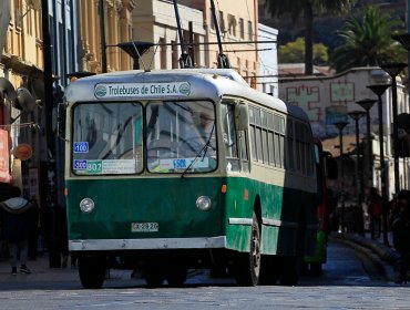 Seremi de Transportes pone paños fríos ante eventual salida de trolebuses de las calles de Valparaíso