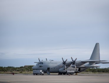 Bolsonaro dice que hallaron "artículos personales y restos compatibles" con Hércules C-130