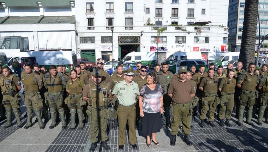 Carabineros retoma fiscalización al comercio ambulante de Viña y asegura que se están vendiendo artículos saqueados