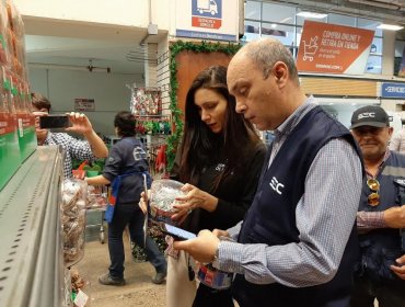 Autoridades refuerzan llamado a comprar productos navideños certificados con sello SEC