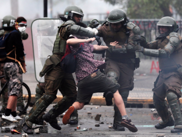 Informe ONU advierte "elevado número de violaciones graves a los derechos humanos" en Chile