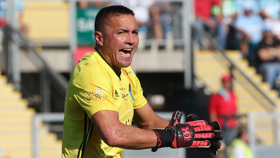 Miguel Pinto y su llegada a Colo-Colo: "Me voy a jugar la vida por esta camiseta"