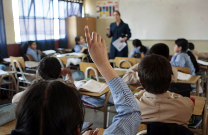 Ministerio de Educación informó que colegios que no estuvieron en paro en 2019 recibieron el doble de postulaciones