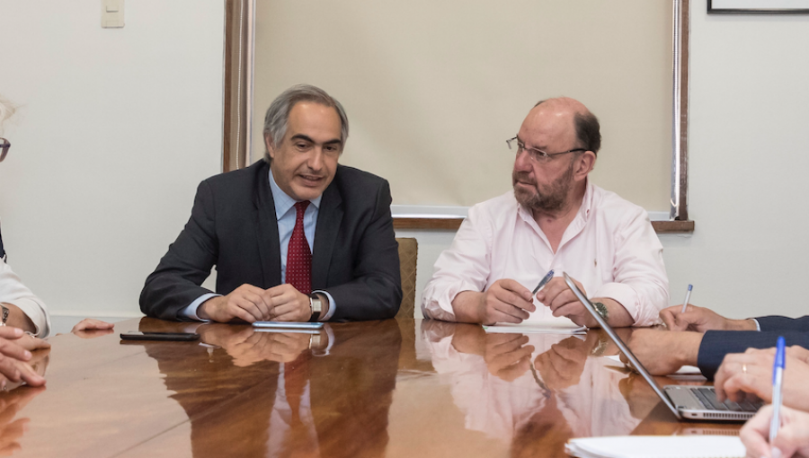 Senador Chahuán pide al MOP que informe sobre la situación del ascensor Villaseca de Valparaíso