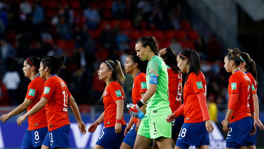 La Roja femenina jugaría dos amistosos de cara al duelo por el cupo a Juegos Olímpicos