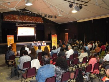 Representantes de diversos sectores debatieron sobre la educación artística en liceo de Quilpué