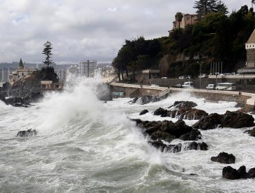 Armada emite nueva alerta de marejadas entre Arica y Pichilemu