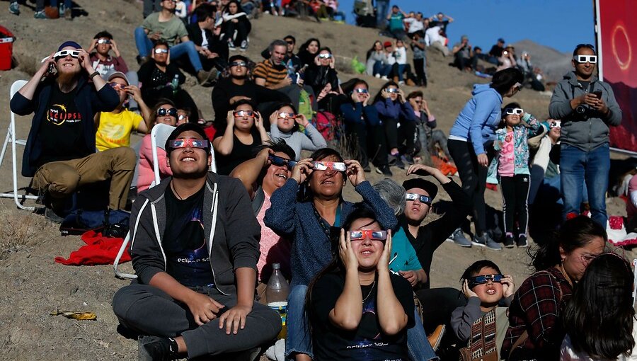 Contraloría del Biobío detectó irregularidades en entrega de lentes para eclipse solar