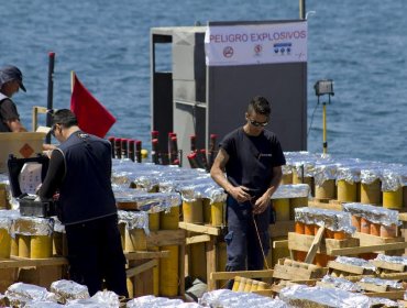 Año Nuevo: Valparaíso baja punto de lanzamiento de fuegos artificiales y cancela fiesta en plaza Sotomayor