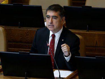 Se extienden las diferencias en Chile Vamos: Diputados Coloma y Desbordes protagonizaron "pelea tuitera"