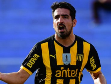 Ex delantero de Peñarol de Uruguay asoma en el horizonte de Colo-Colo