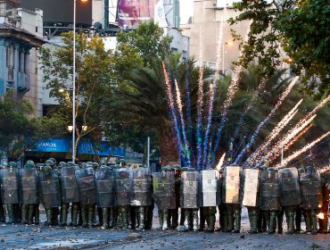 Diputado oficiará al Intendente Metropolitano por plan de Carabineros en Plaza Italia: "Nos deberá dar muy buenas explicaciones"