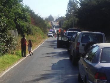 Accidente de tránsito en camino El Manzanar de Quillota deja tres personas lesionadas