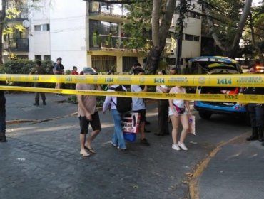 Conflicto vial termina con conductor disparando al menos dos veces a ciclista en Providencia