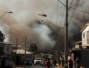 Anuncian querella contra quienes resulten responsables de nuevo megaincendio en Valparaíso