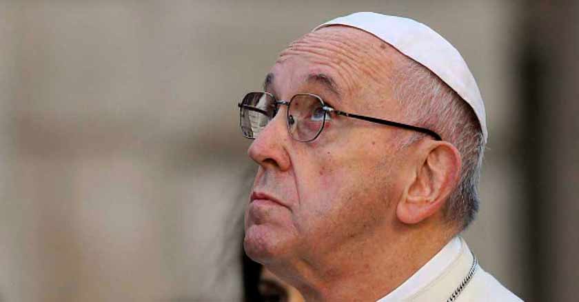 Papa Francisco pide oraciones por las víctimas del tifón Phanfone en Filipinas