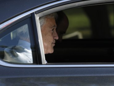 Presidente Piñera arriba a la Intendencia de Valparaíso para participar de Comité de Emergencia