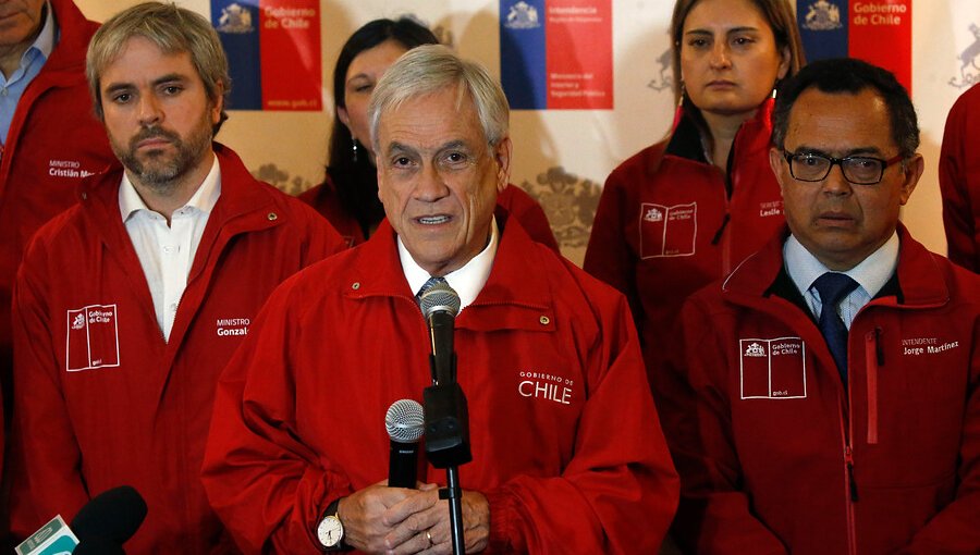 Presidente Piñera en Valparaíso: "Lamento que una noche de paz haya sido alterada con esta tragedia"