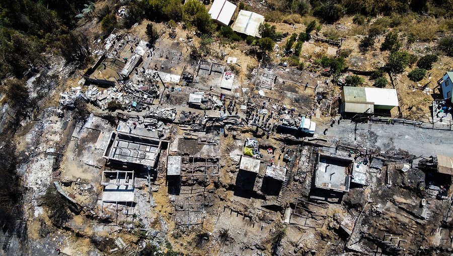 La primera semana de enero comenzará entrega de los tres bonos del Gobierno a damnificados del incendio en Valparaíso