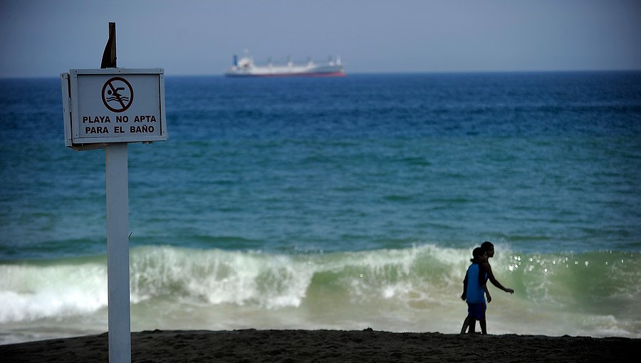 Conozca el listado completo de las 107 playas no aptas para el baño en la región de Valparaíso