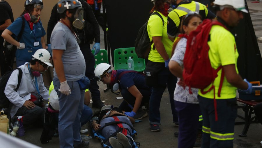 Hombre muere electrocutado durante manifestaciones cercanas a Plaza Italia