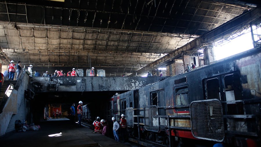 PDI allana domicilio y recupera video que capta inicio de incendio en estación San Pablo del Metro