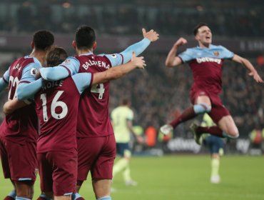 West Ham goleó al Bournemouth en su primer partido sin Pellegrini