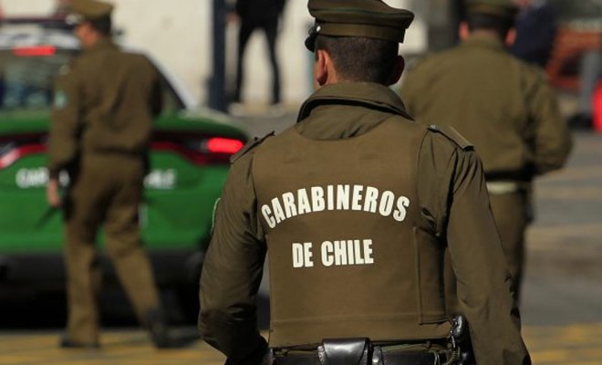 Contraloría inicia investigación por insulto de carabinero desde patrulla a manifestante