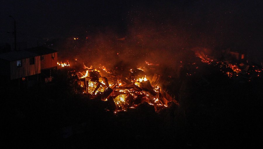 Conaf: De los 53 incendios forestales registrados en el país, sólo seis están activos