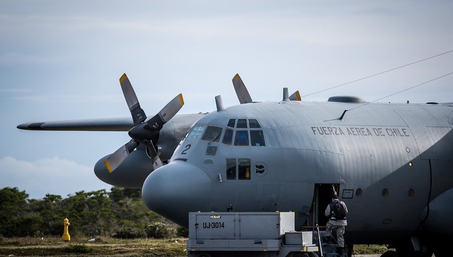 FACh continuará la búsqueda del Hércules C-130 pese a no hallar nuevos restos