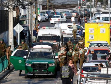 PSU se suspendió en liceo La Igualdad de Valparaíso porque jóvenes entregaron facsímiles en blanco