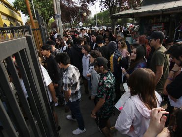 Estudiantes fueron notificados de la suspensión de la PSU en colegio de Valparaíso a sólo 12 minutos de su inicio