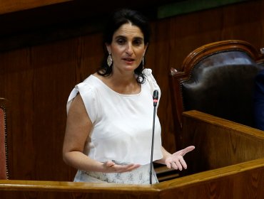 Ministra del Trabajo en interpelación: "Vamos a mejorar las pensiones de los actuales y futuros pensionados"