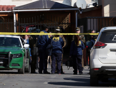 PDI investiga ataque con arma de fuego a un hombre en servicentro de Puente Alto