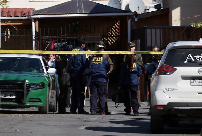 PDI investiga ataque con arma de fuego a un hombre en servicentro de Puente Alto